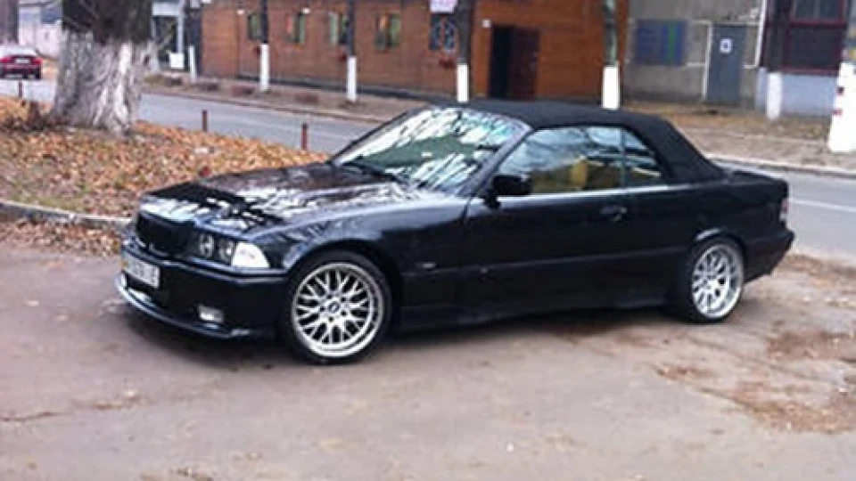 BMW M3 Convertible 3.2 6кпп 2