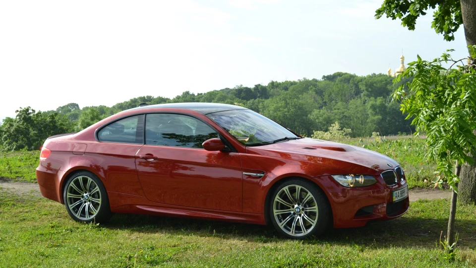 BMW M3 Coupe 4.0 atmo на ручках 3
