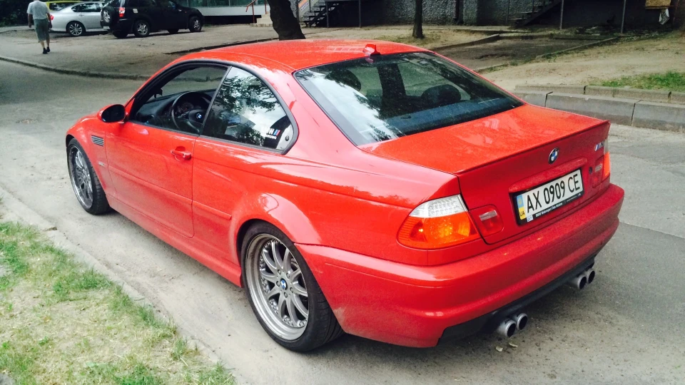 BMW M3 Coupe Легенда М стилю 4