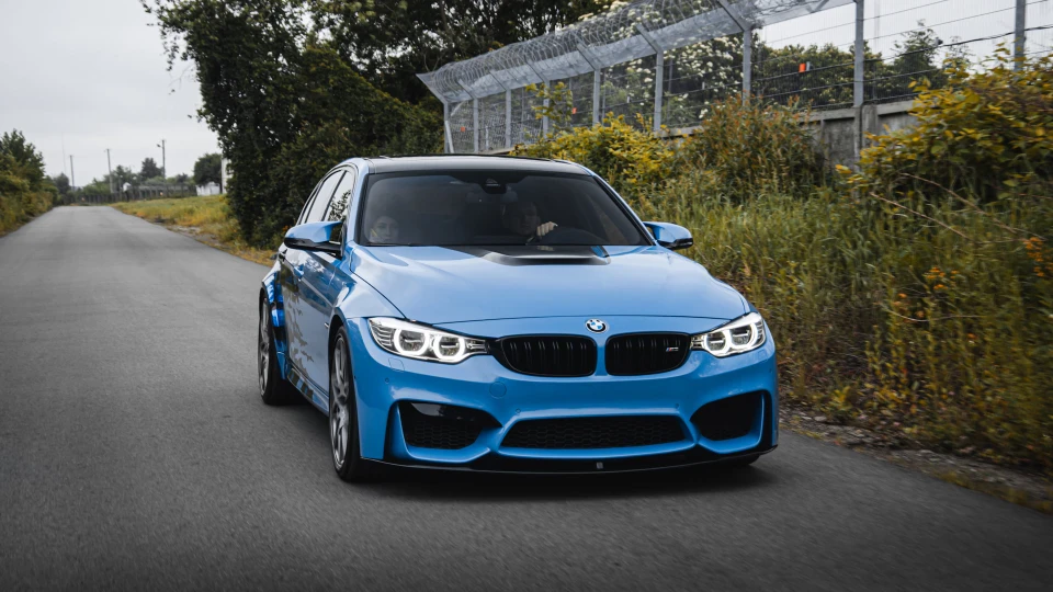 BMW M3 5