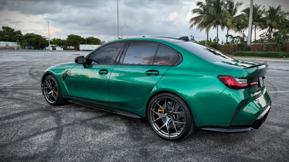 BMW M3 Competition AWD 3