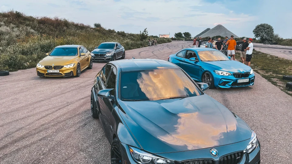 BMW M3 Цілковитий Сток 4
