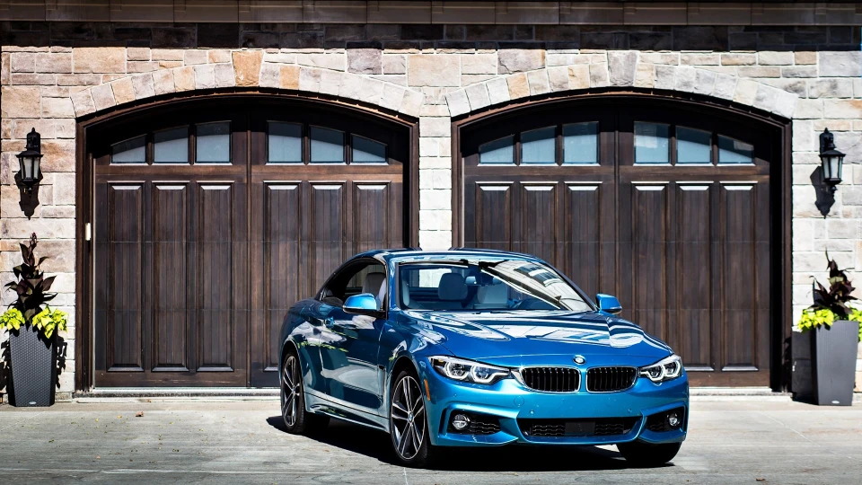 BMW M4 Coupe 2