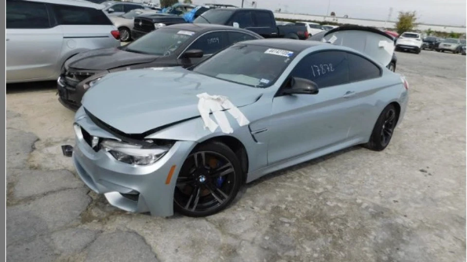 BMW M4 Coupe M power 4