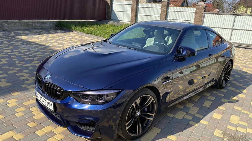 BMW M4 Coupe M4nster