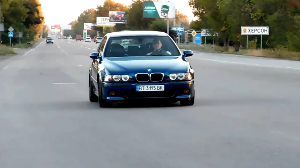 BMW M5 2