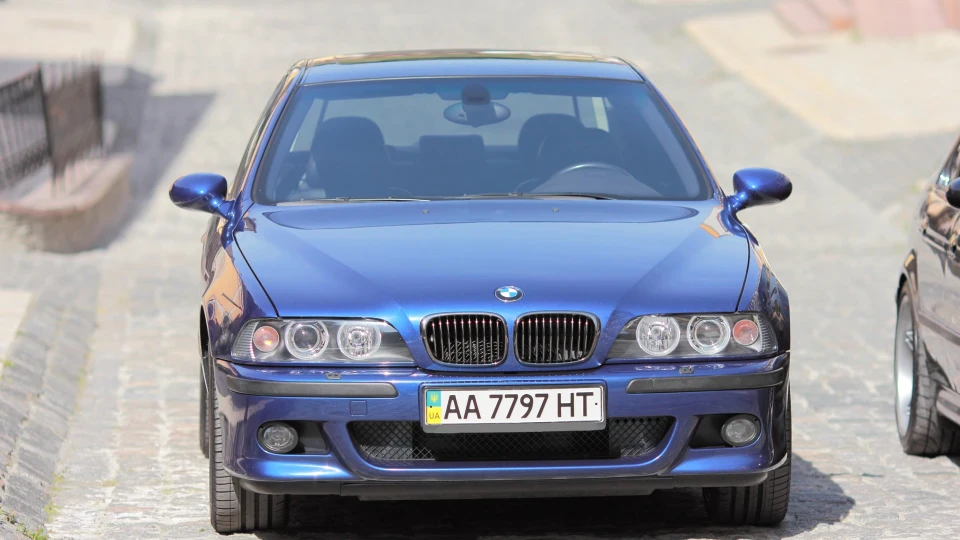 BMW M5 5,0 атмо 2