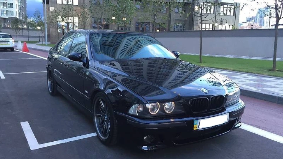 BMW M5 ///Carbon Schwarz 3