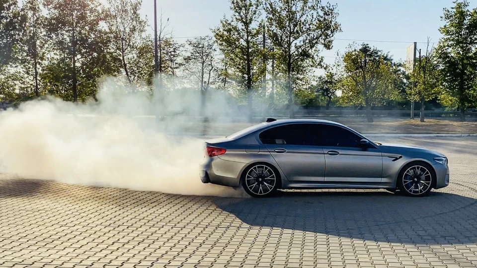 BMW M5 Competition 2