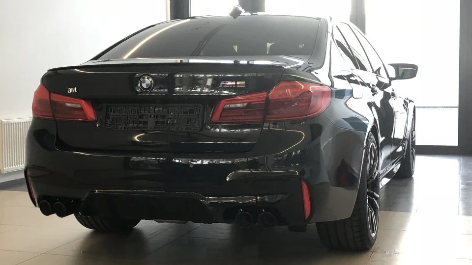 BMW M5 F90