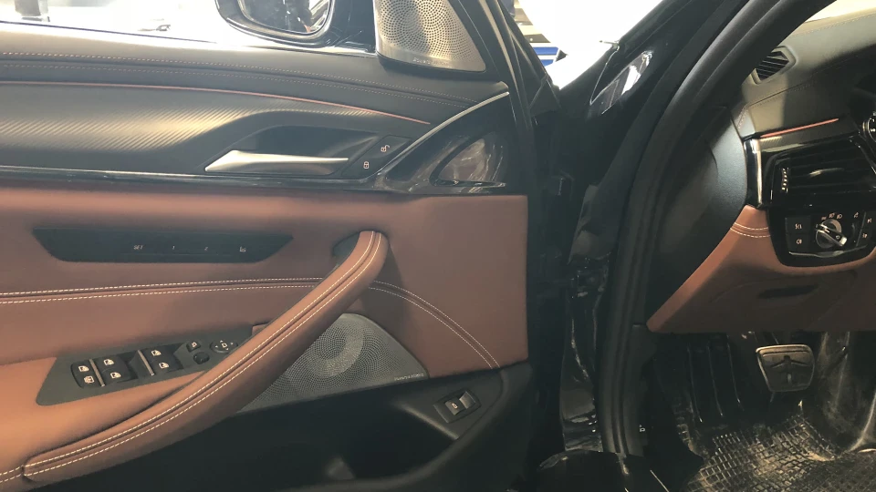 BMW M5 F90 4