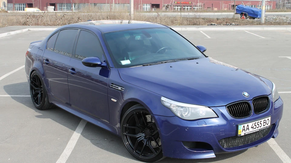 BMW M5 Механіка