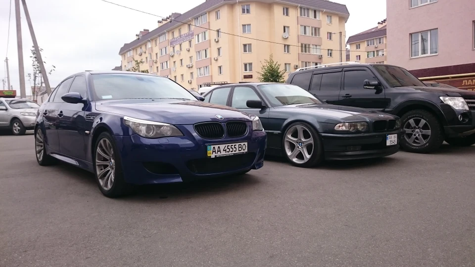 BMW M5 Механіка 4