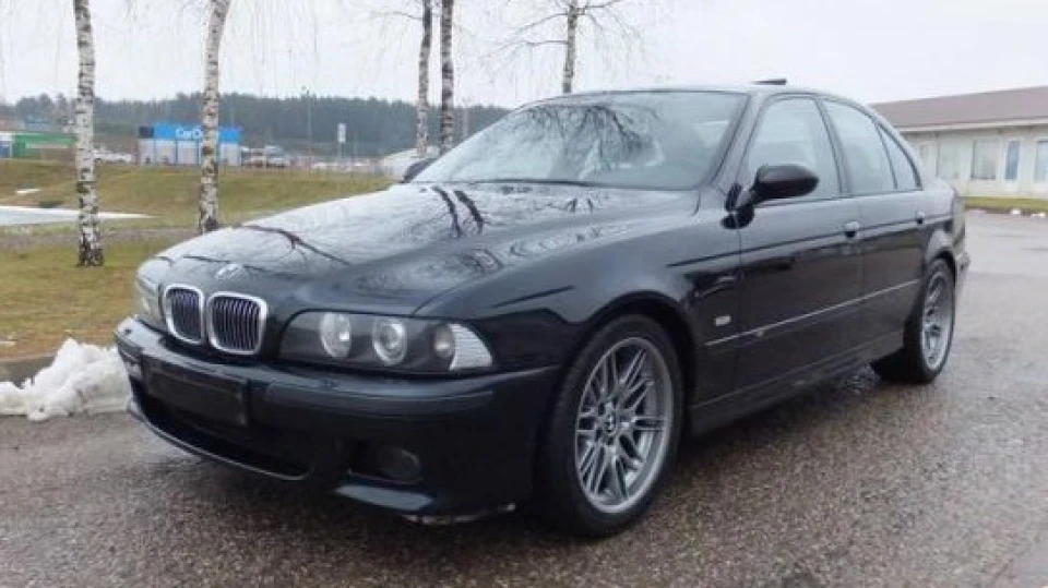 BMW M5 звір 5