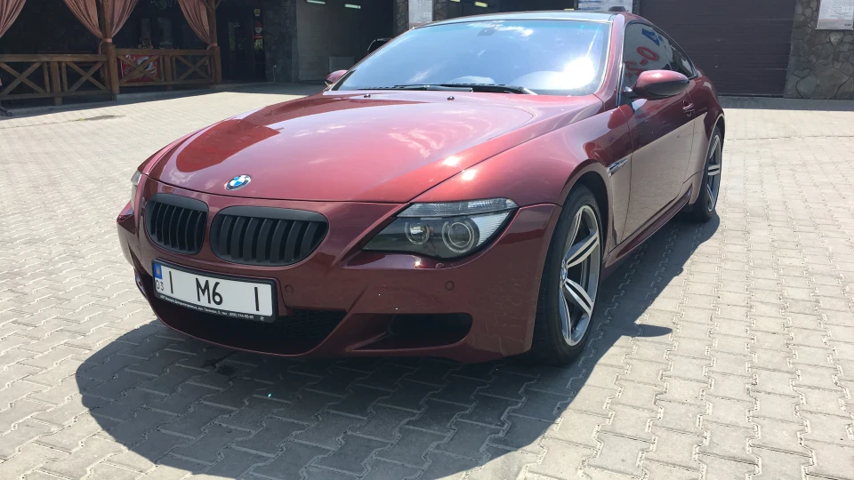 BMW M6 ⒶⓀⓎⓁⒶ