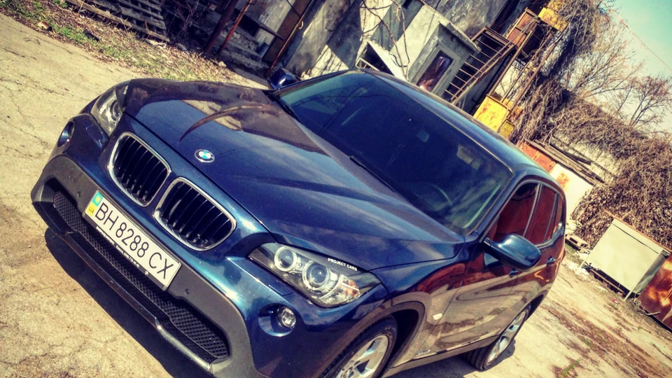 BMW X1 2.0 турбо 2