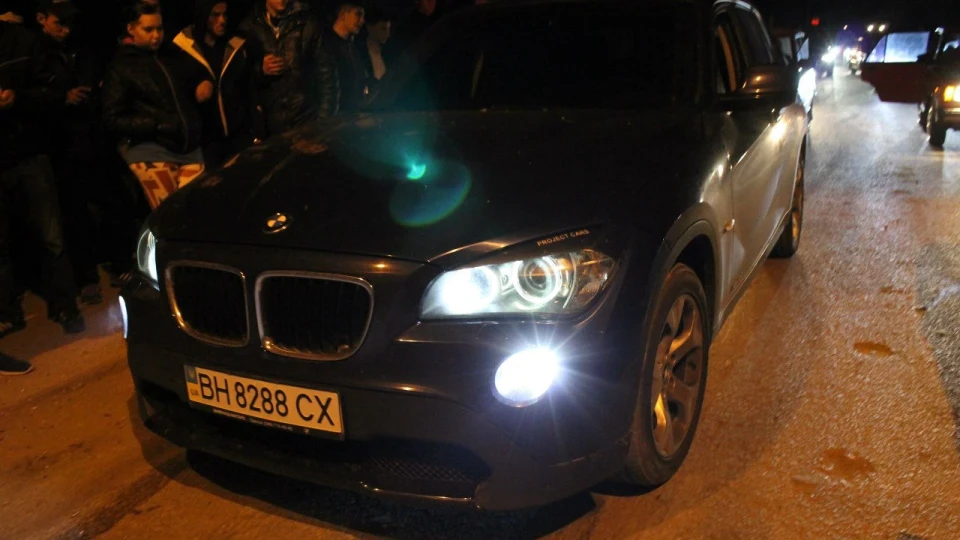BMW X1 2.0 турбо 5