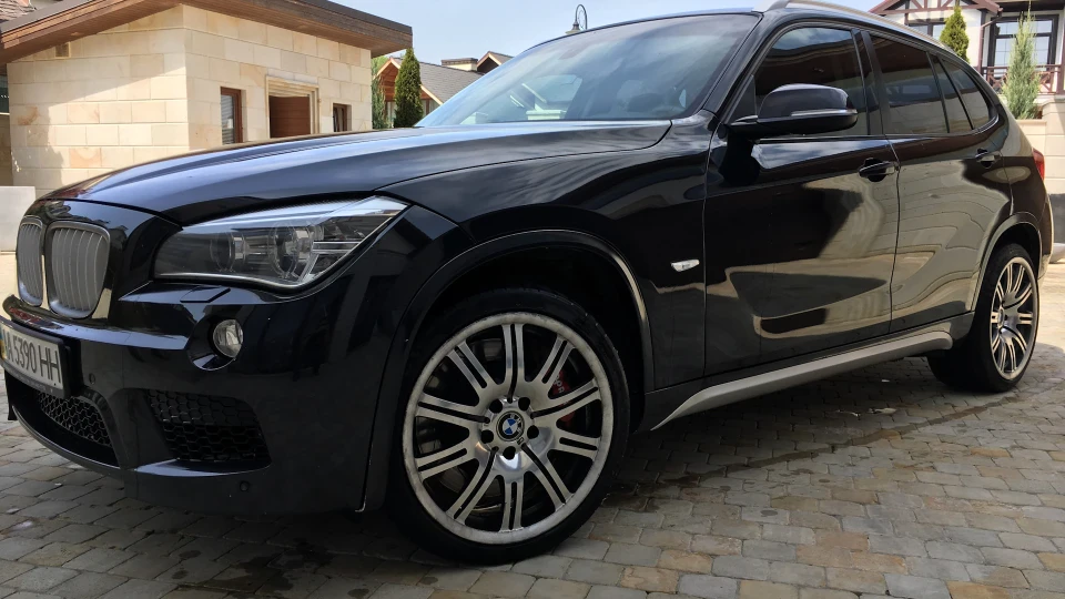 BMW X1 Фенікс) 2
