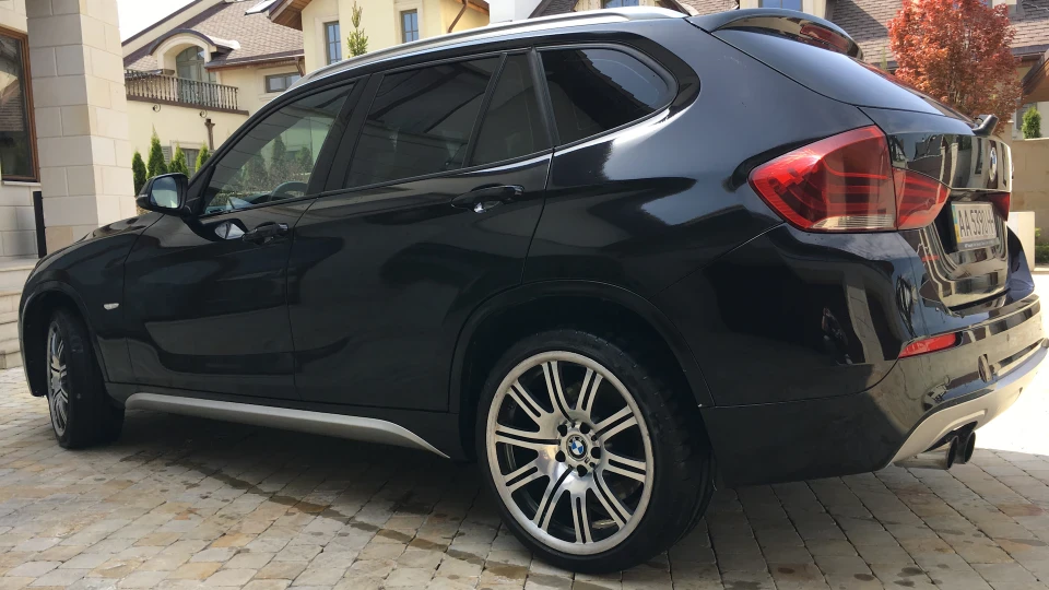 BMW X1 Фенікс) 3
