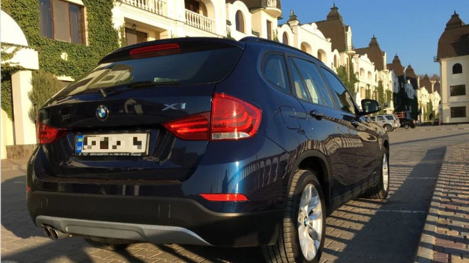 BMW X1 xDrive 28i 3