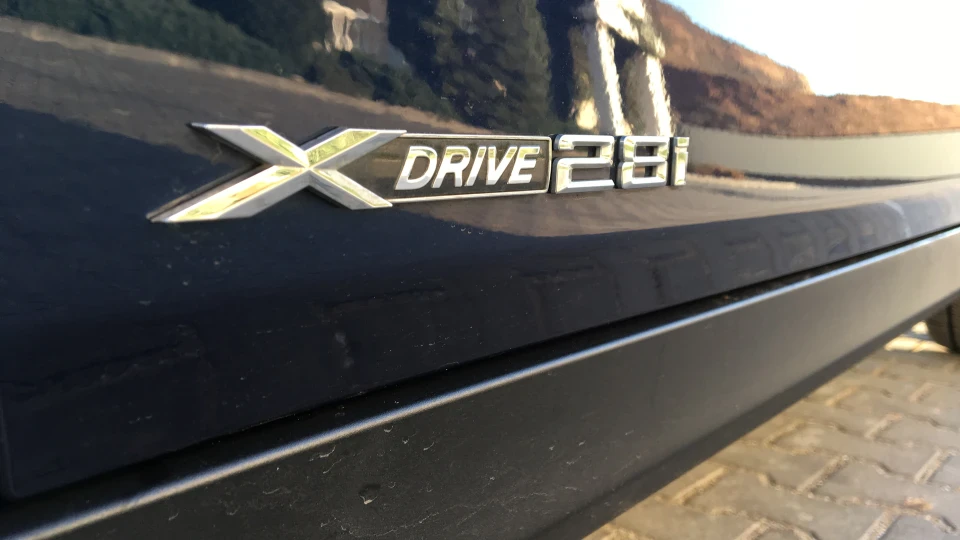 BMW X1 xDrive 28i 5