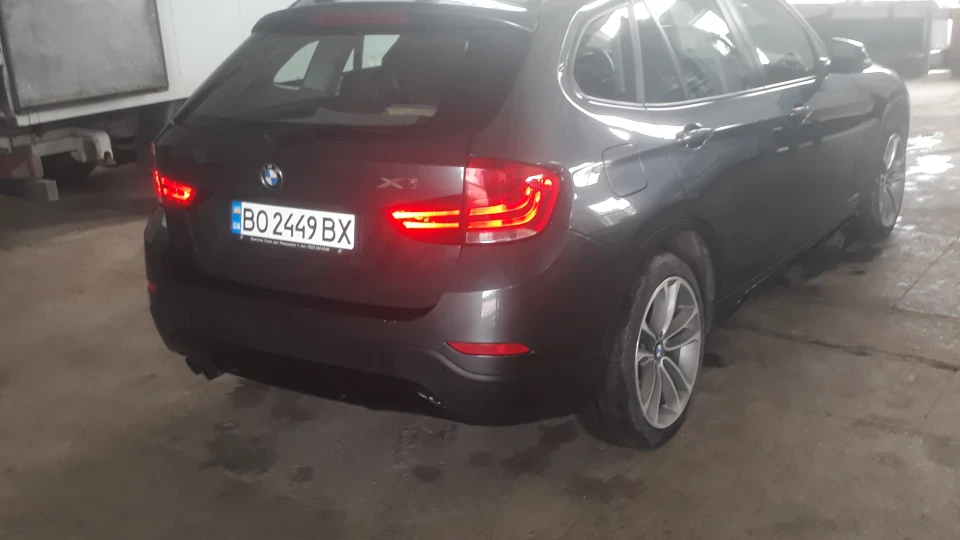 BMW X1 xdrive28i sport line 3
