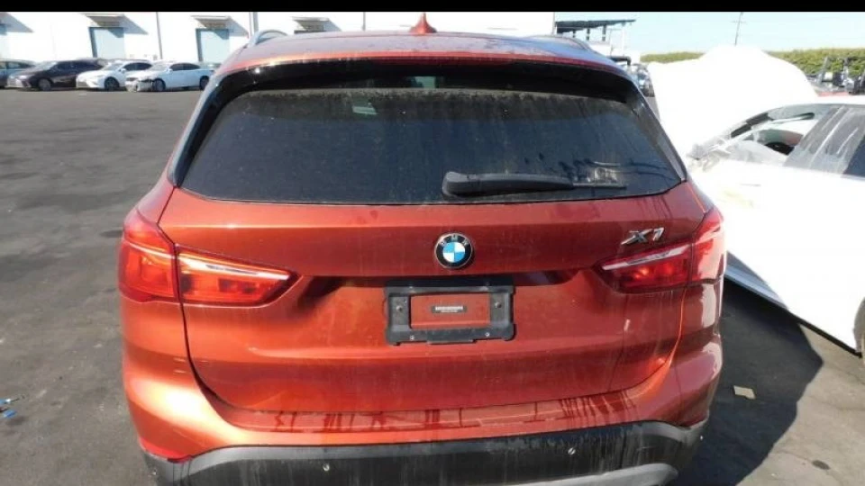 BMW X1 Заміна фар на Full Led