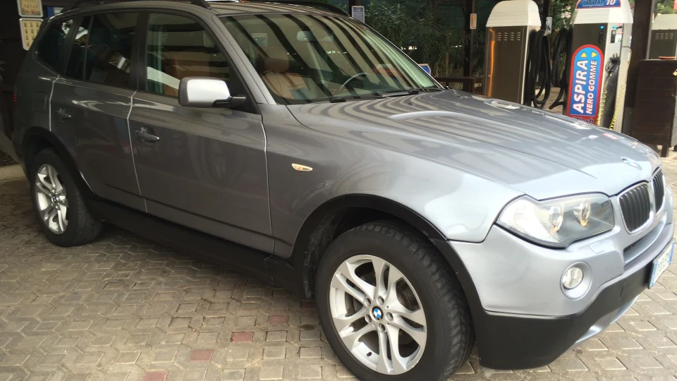 BMW X3 4