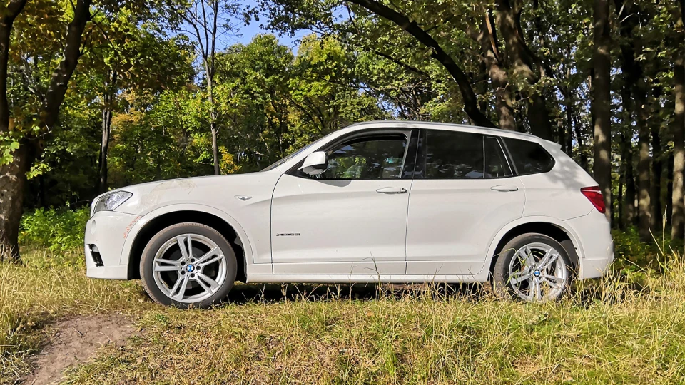 BMW X3 2112 3