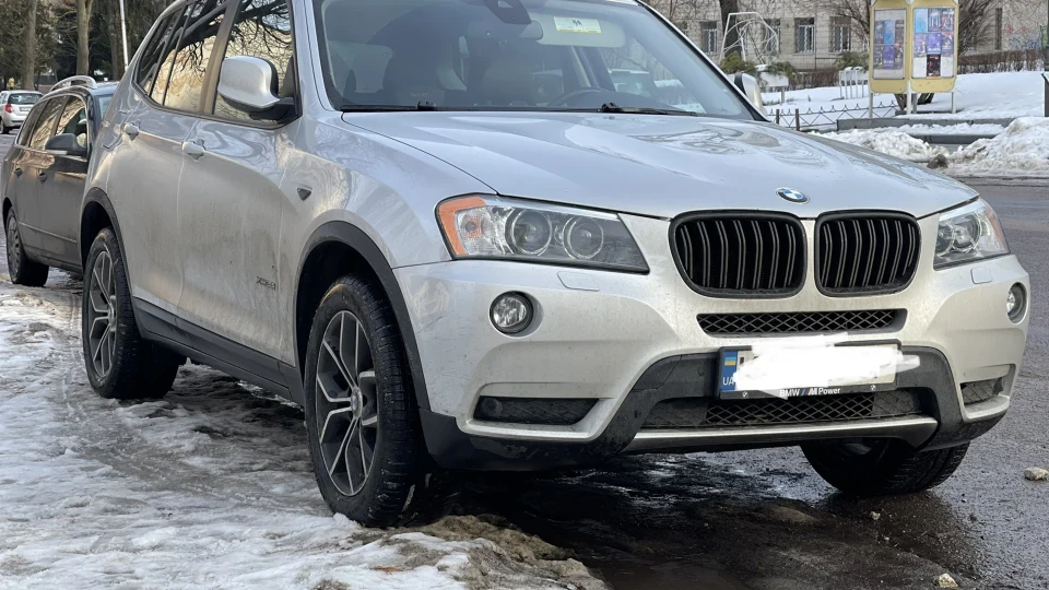 BMW X3 28i USA 2