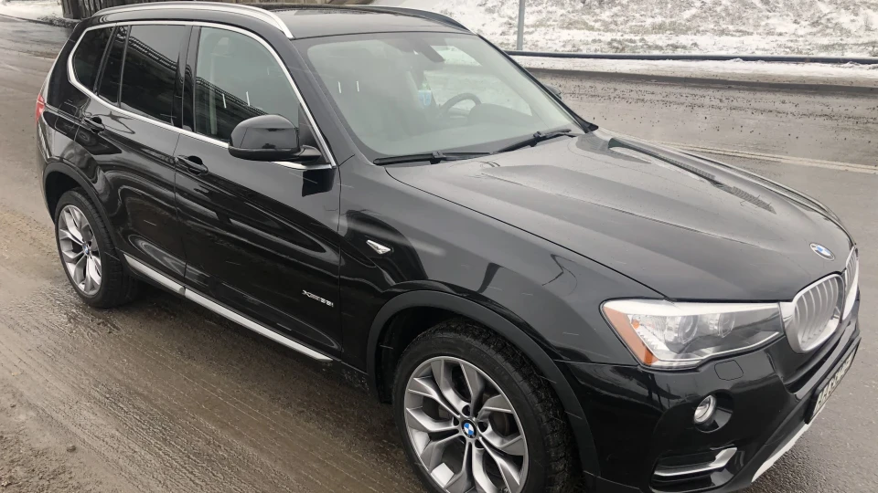 BMW X3 35i x-Line Спритний 2