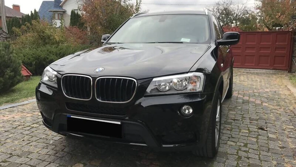 BMW X3 Black turbo from NY 5