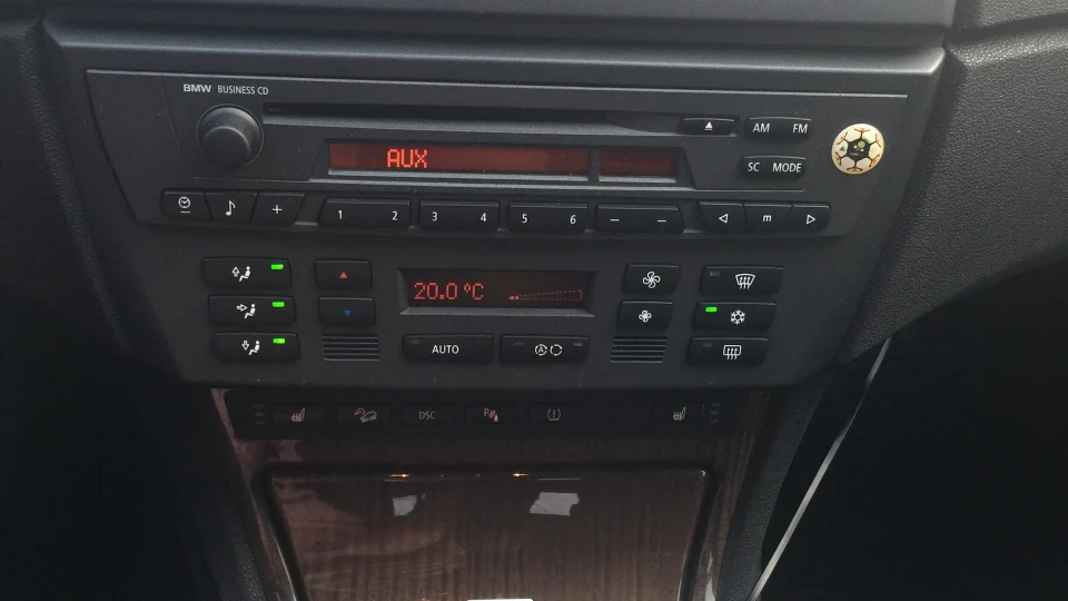 BMW X3 Бойовий кінь