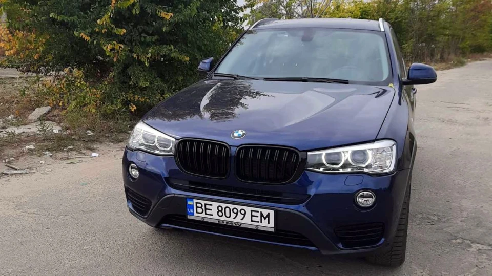 BMW X3 Посинілий дитина )) 2