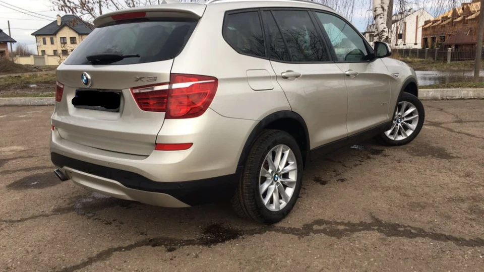 BMW X3 Сестра Білої нареченої 3