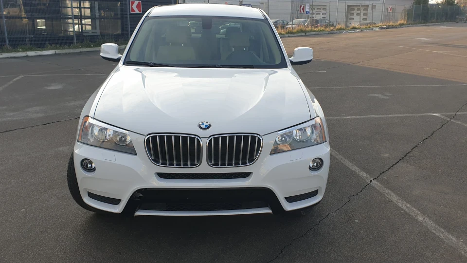 BMW X3 WhiteAlpine2.8 x-drive