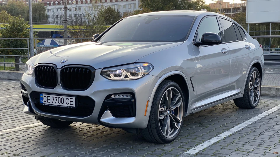 BMW X4 M40i