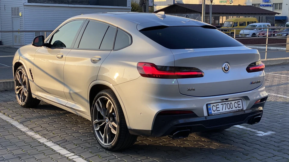 BMW X4 M40i 4