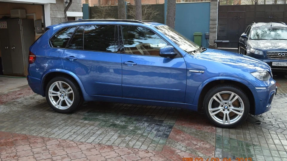 BMW X5 M 4.4 бензин