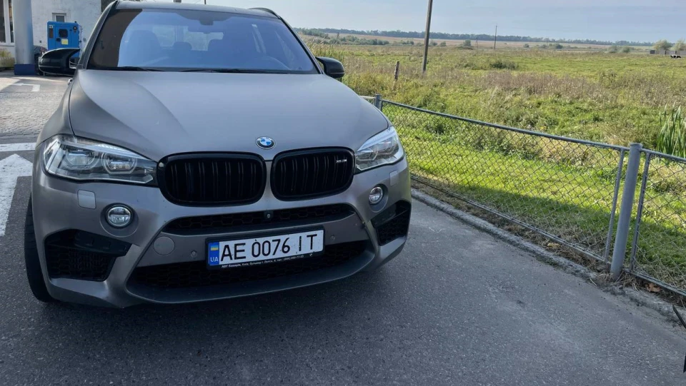 BMW X5 M Буль 4