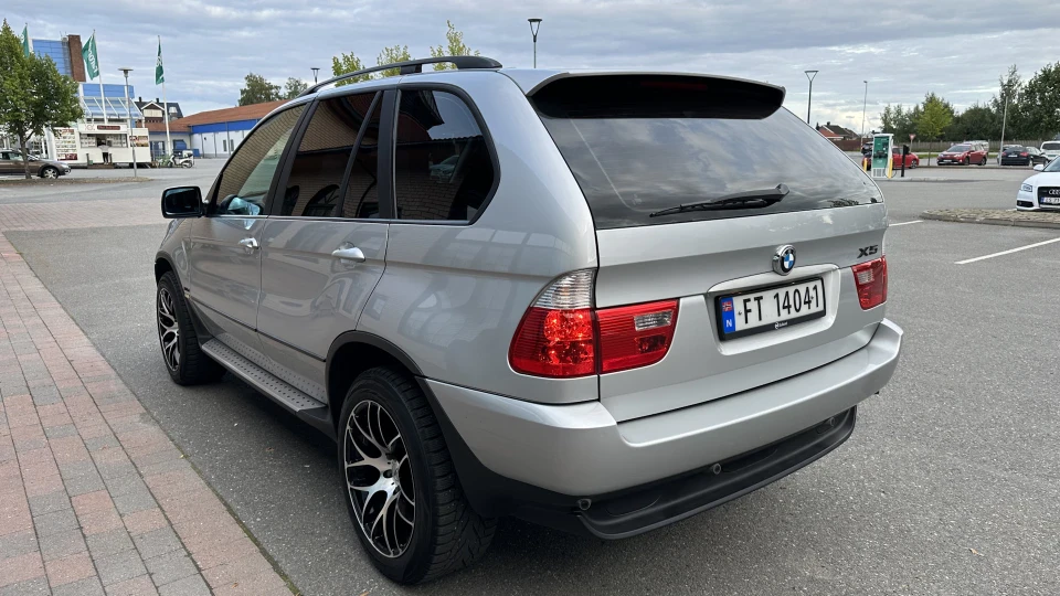 BMW X5 2