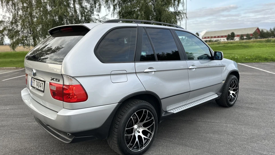 BMW X5 5