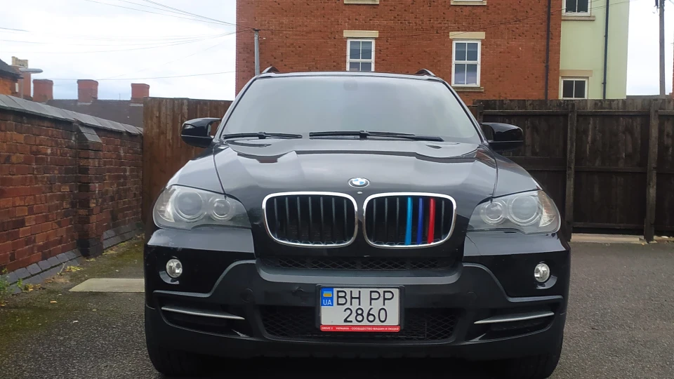 BMW X5 3.0i Black Sapphire 3
