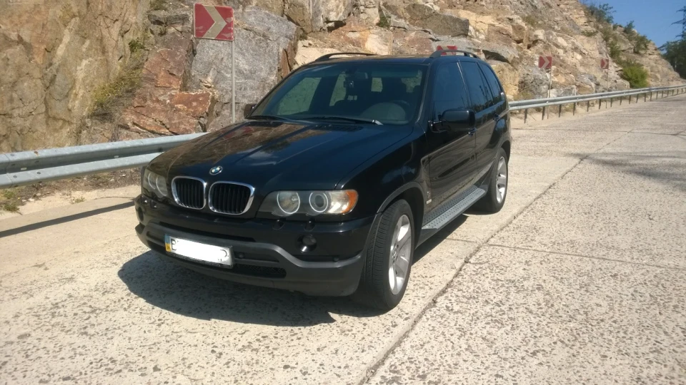 BMW X5 3.0i 4