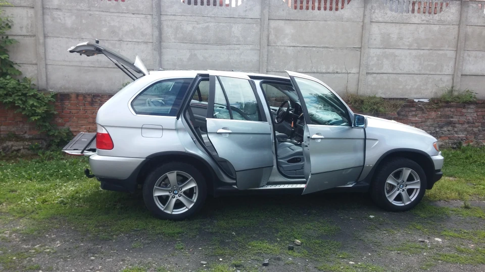 BMW X5 4.4 VIP-KS 3