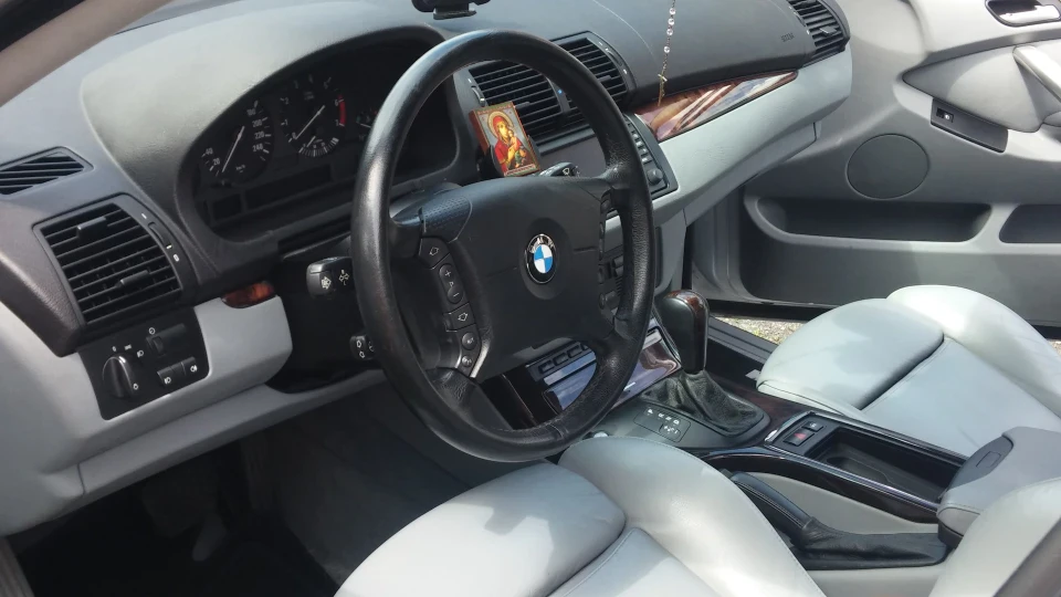 BMW X5 4.4 VIP-KS 5