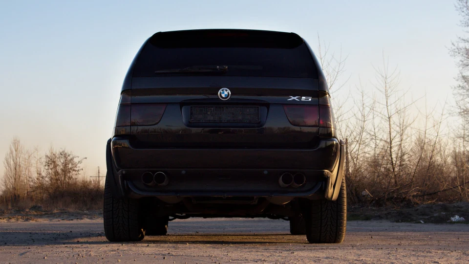 BMW X5 4.6 літра 4