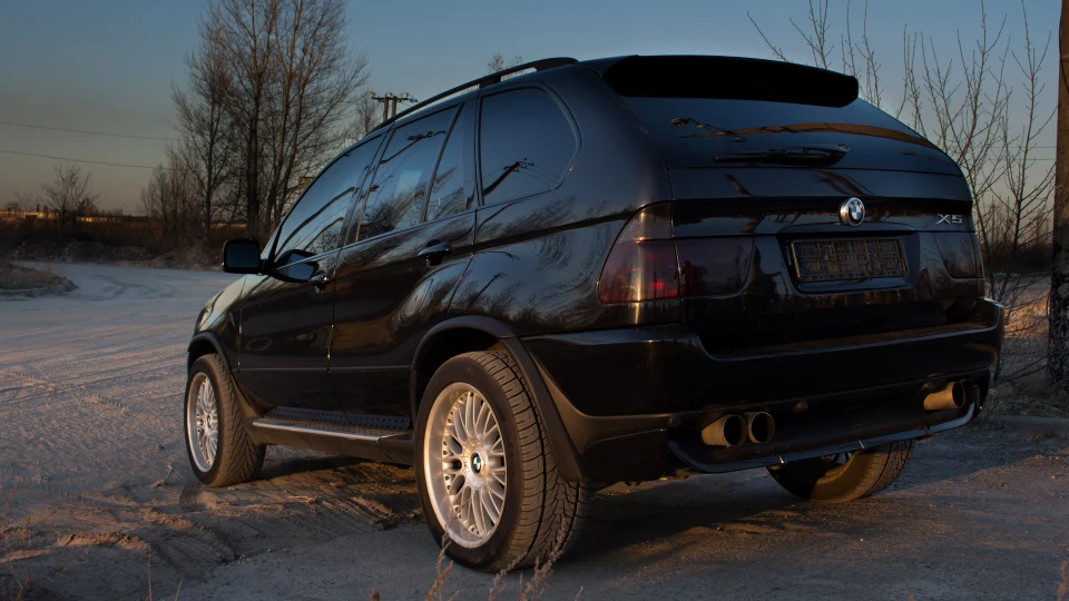 BMW X5 4.6 літра 5