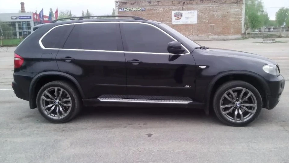 BMW X5 4.8 2