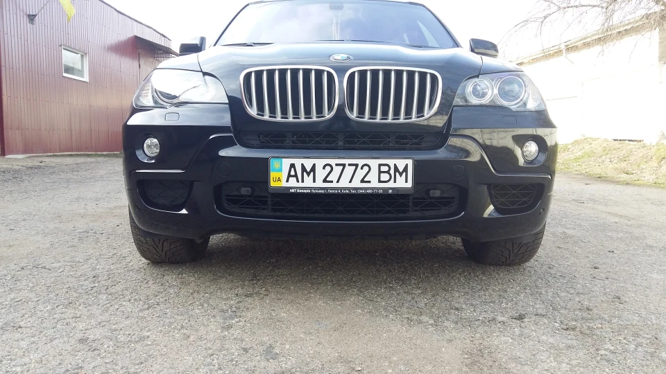BMW X5 4.8і 2